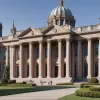 Președintele Universității Harvard își reduce salariul cu 25% pe fondul controverselor și presiunii
