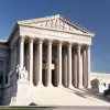 Curtea Supremă a SUA examinează cazul cetățeniei prin naștere și puterea judecătorilor districtuali