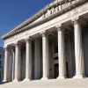 Curtea Supremă a SUA menține blocajul temporar asupra deportării venezuelenilor conform unei legi rare din secolul al XVIII-lea