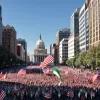 Steagurile mexicane la protestele din SUA: Simbol al identității sau instrument politic republican?