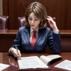 Legea din Massachusetts propune creșterea salariilor avocaților publici pentru a încheia o criză juridică