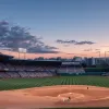 Angels găzduiește Reds pentru a deschide o serie de 3 jocuri