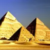 Marile Piramide din Giza: O Minune Arhitecturală